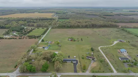 6955 E 400 North Rd, Grovertown, IN 46531 photo 33