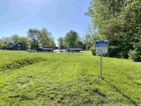 7828 E Cherokee Rd, Syracuse, IN 46567 photo 31