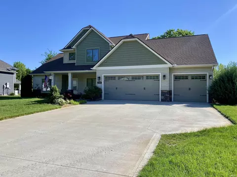 7828 E Cherokee Rd, Syracuse, IN 46567 photo 2