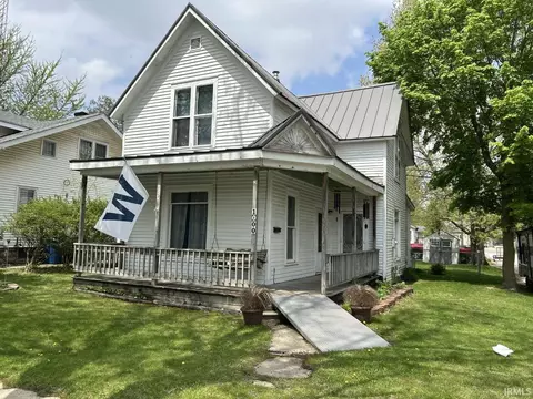 1000 Lake Ave, Plymouth, IN 46563