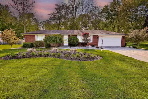 1430 Brookview Ave, Warsaw, IN 46580