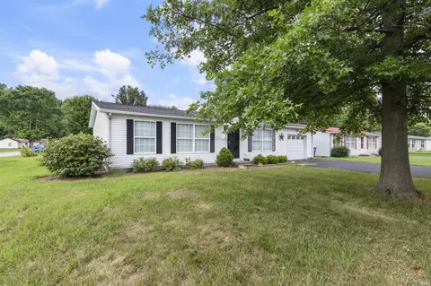 915 E Kentucky St, Princeton, IN 47670
