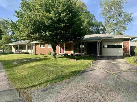 100 N Walnut St, Delphi, IN 46923 photo 3