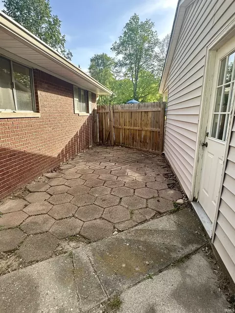 100 N Walnut St, Delphi, IN 46923 photo 31