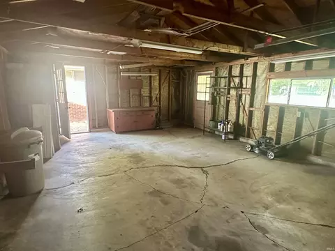100 N Walnut St, Delphi, IN 46923 photo 33