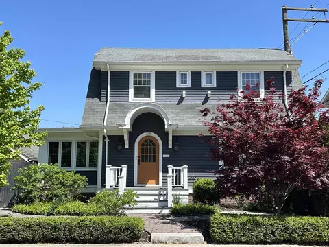 218 W Suttenfield St, Fort Wayne, IN 46807