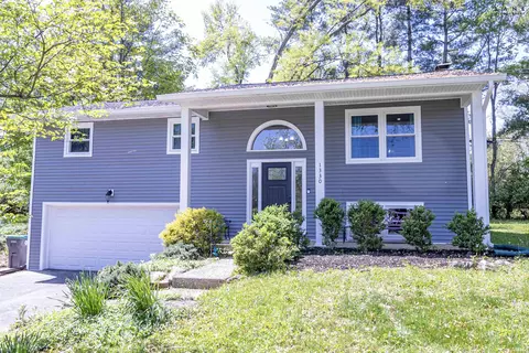 1330 E Browning Ct, Bloomington, IN 47401 photo 1