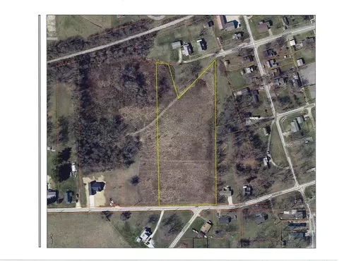 604 S 2nd St, Mitchell, IN 47446 photo 2