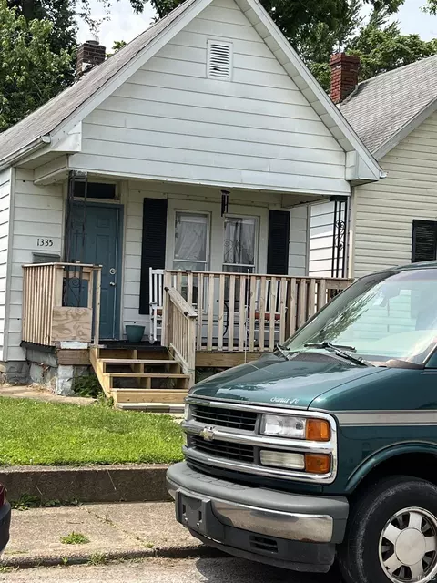 1335 E Franklin St, Evansville, IN 47711