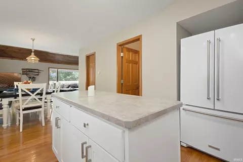 17525 Auten Rd, Granger, IN 46530 photo 9