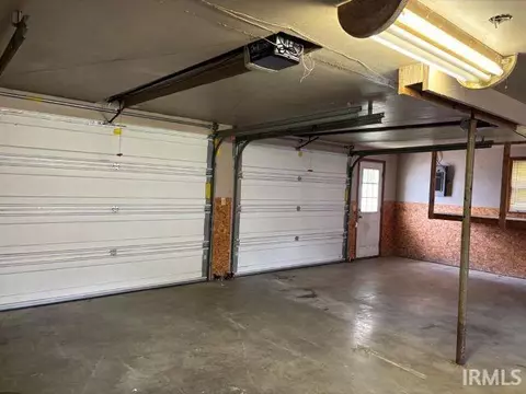 507 E Viola Ave, Washington, IN 47501 photo 29