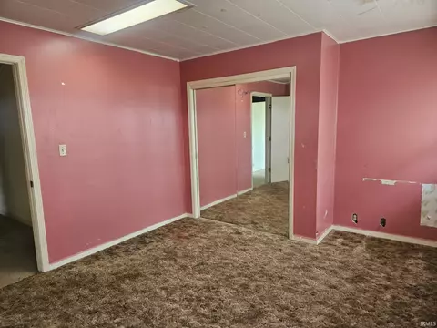 507 E Viola Ave, Washington, IN 47501 photo 11