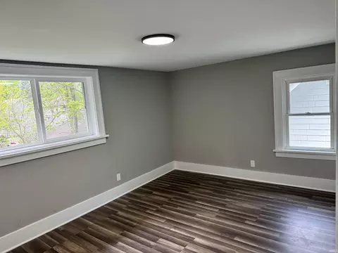 220 E Bowman St, South Bend, IN 46613 photo 15
