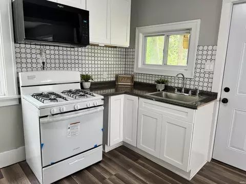 220 E Bowman St, South Bend, IN 46613 photo 10