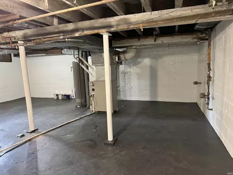 220 E Bowman St, South Bend, IN 46613 photo 18