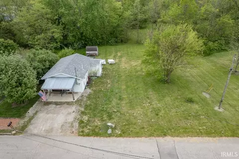 902 E Grant, Hartford City, IN 47348
