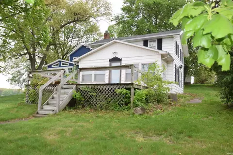 9626 N Circle Dr E, Syracuse, IN 46567 photo 1