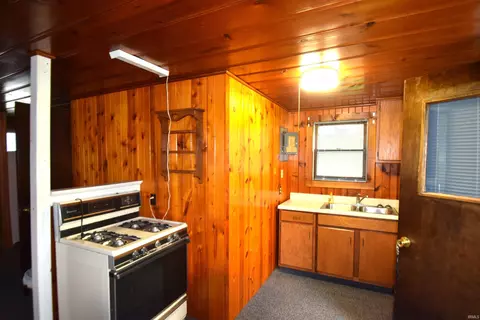 9626 N Circle Dr E, Syracuse, IN 46567 photo 9
