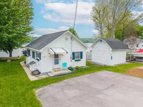 11960 E 660 S Lk, Hudson, IN 46747