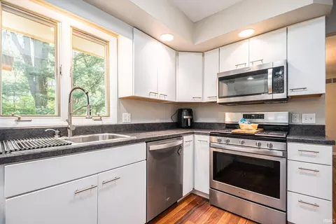 17325 Post Tavern Rd, Granger, IN 46530 photo 10