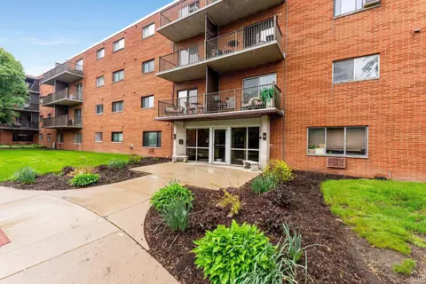 2937 Westbrook Dr #A-314, Fort Wayne, IN 46805
