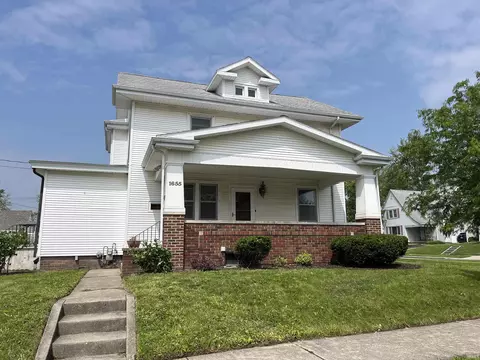 1655 Hinton Dr, Fort Wayne, IN 46808