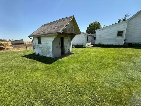93 E 145 S, Bringhurst, IN 46913 photo 17