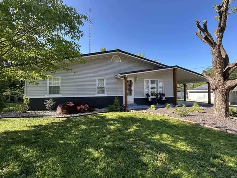 907 E Mona St, Petersburg, IN 47567