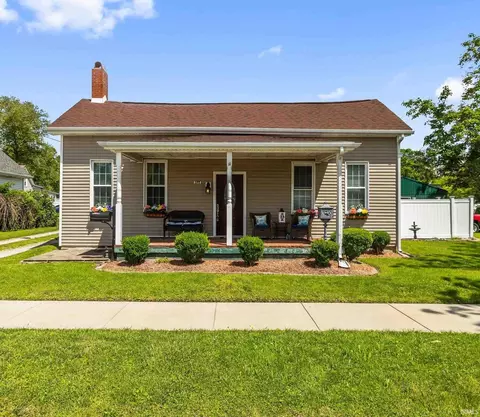 107 S Lincoln Ave, Rockport, IN 47635