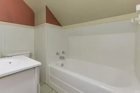 2103 S Hackley St, Muncie, IN 47302 photo 26
