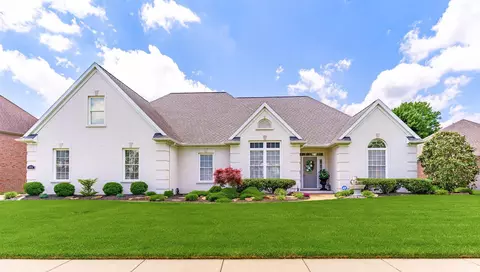 10910 Eagle Crossing Dr, Evansville, IN 47725