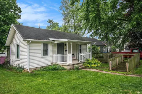 2236 E Jefferson St, Warsaw, IN 46580