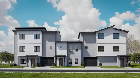 371 W Country Club Dr, Bloomington, IN 47403