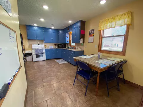 2720 S Sr 75, Bringhurst, IN 46913 photo 16
