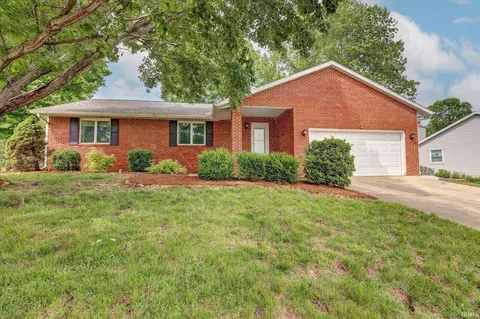 3737 S Bainbridge Dr, Bloomington, IN 47401