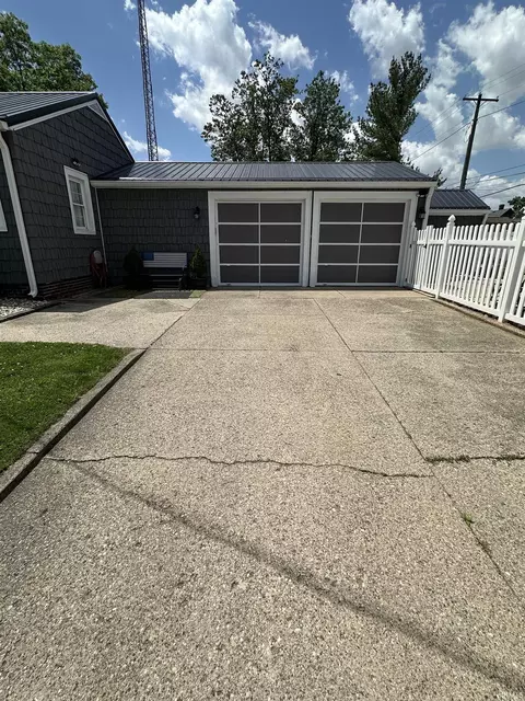 134 E 3rd St, Peru, IN 46970 photo 5