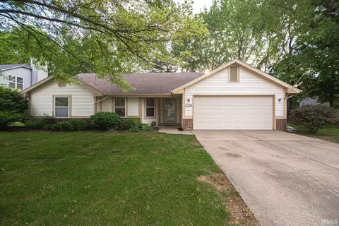 2234 Wake Robin Dr, West Lafayette, IN 47906
