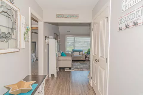 2187 Freestone Pl, Huntertown, IN 46748 photo 3