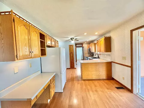 7034 S 550 E, Peru, IN 46970 photo 5