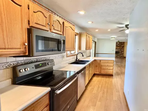 7034 S 550 E, Peru, IN 46970 photo 7