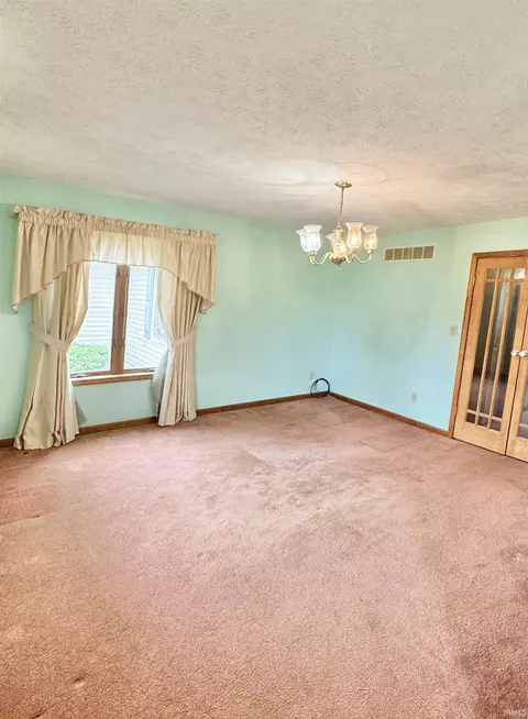 7034 S 550 E, Peru, IN 46970 photo 11