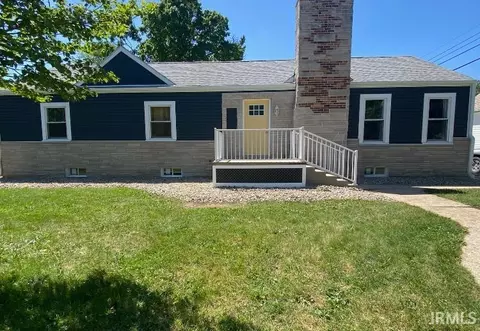 204 E Main St, Fowler, IN 47944 photo 1