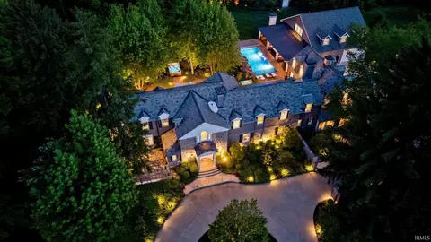 4501 Taylor St, Fort Wayne, IN 46804