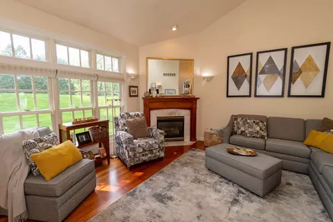 51501 Stratton Ct, Granger, IN 46530 photo 5