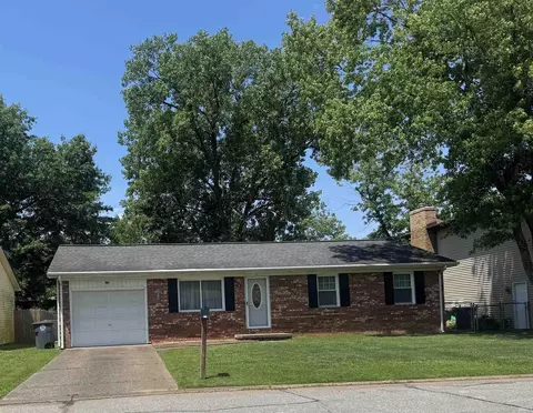 721 Audubon Dr, Evansville, IN 47715