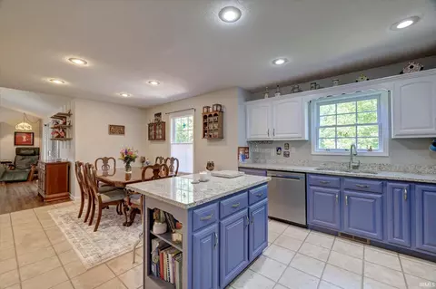1177 E Marigold Dr, Bloomington, IN 47401 photo 8