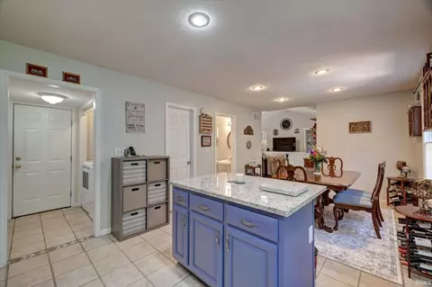 1177 E Marigold Dr, Bloomington, IN 47401 photo 9
