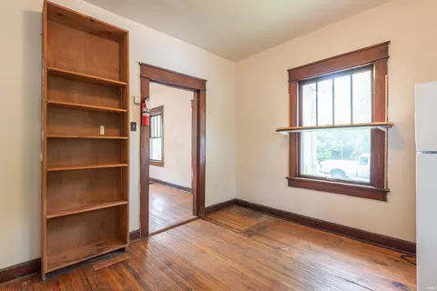 115 E 12th St, Bloomington, IN 47408 photo 5