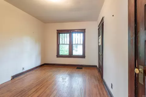 115 E 12th St, Bloomington, IN 47408 photo 14