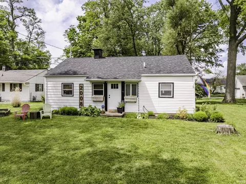 2008 W Godman Ave, Muncie, IN 47304